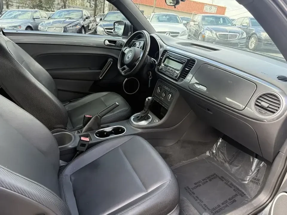 2012 Volkswagen A5 Beetle - Image 7 of 9