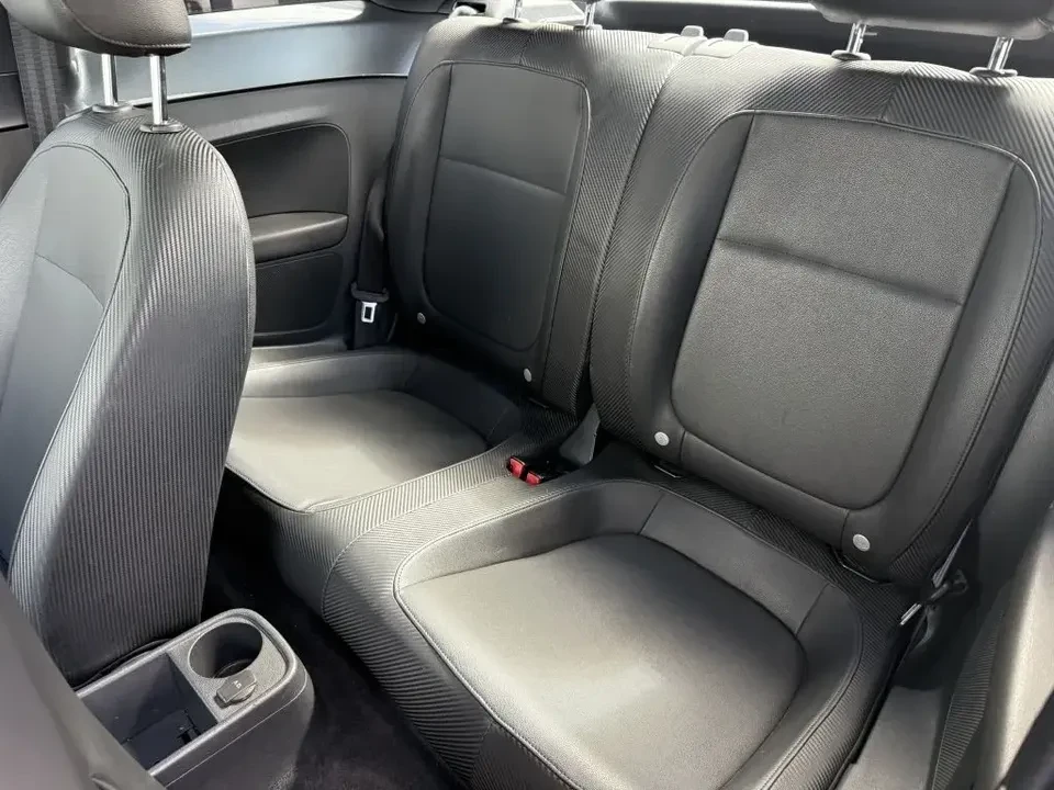 2012 Volkswagen A5 Beetle - Image 8 of 9