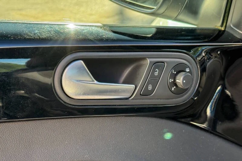 2012 Volkswagen A5 Beetle - Image 19 of 20