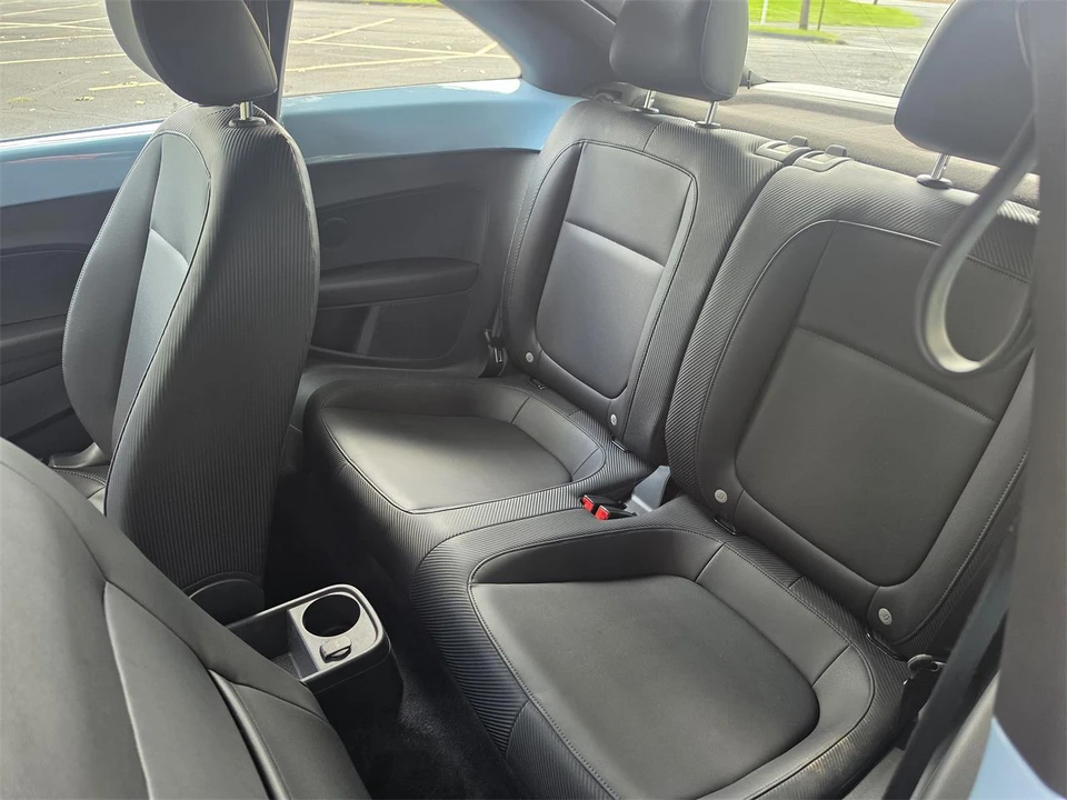 2012 Volkswagen A5 Beetle - Image 22 of 31