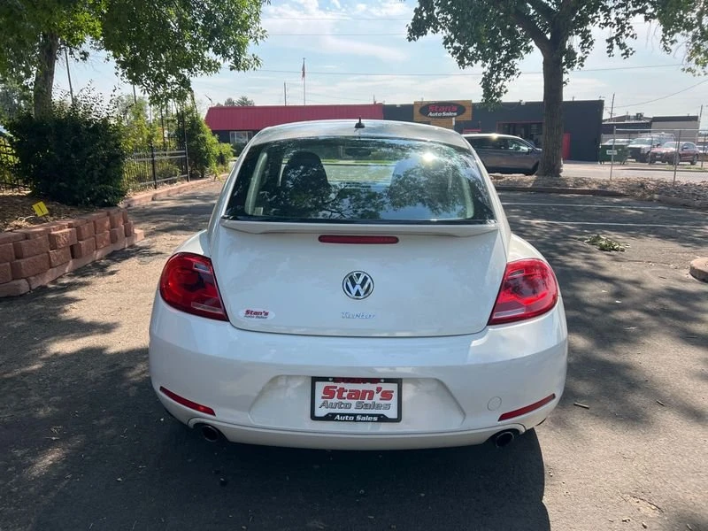 2012 Volkswagen A5 Beetle - Image 6 of 16