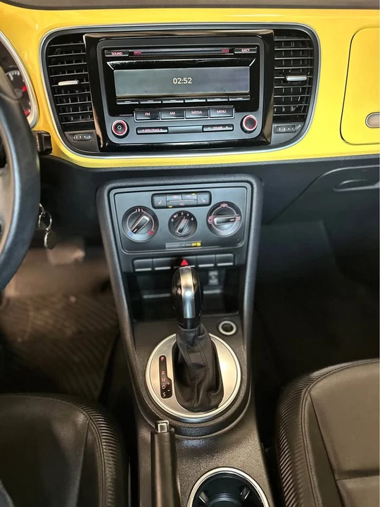 2012 Volkswagen A5 Beetle - Image 12 of 14