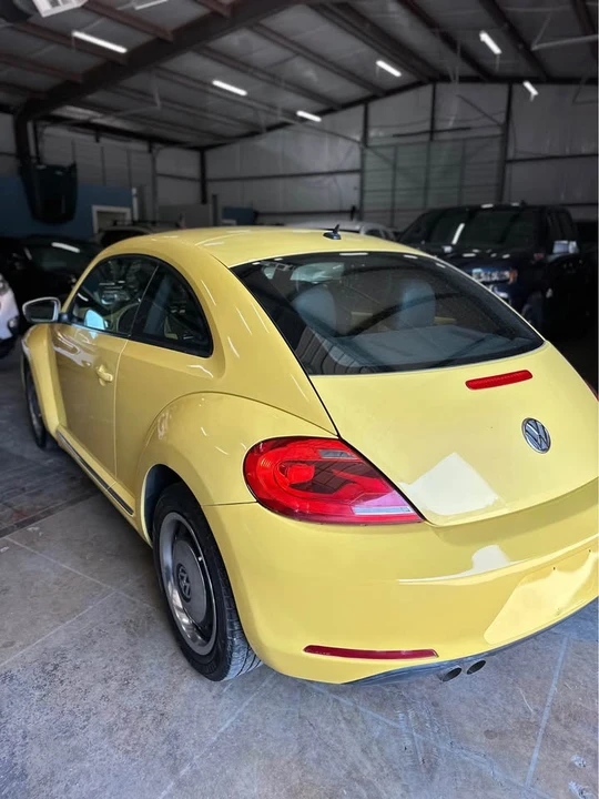 2012 Volkswagen A5 Beetle - Image 4 of 14