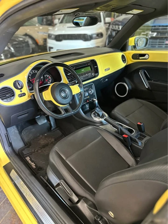 2012 Volkswagen A5 Beetle - Image 8 of 14