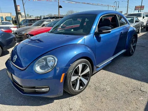 2012 Volkswagen Beetle 2.0T Turbo