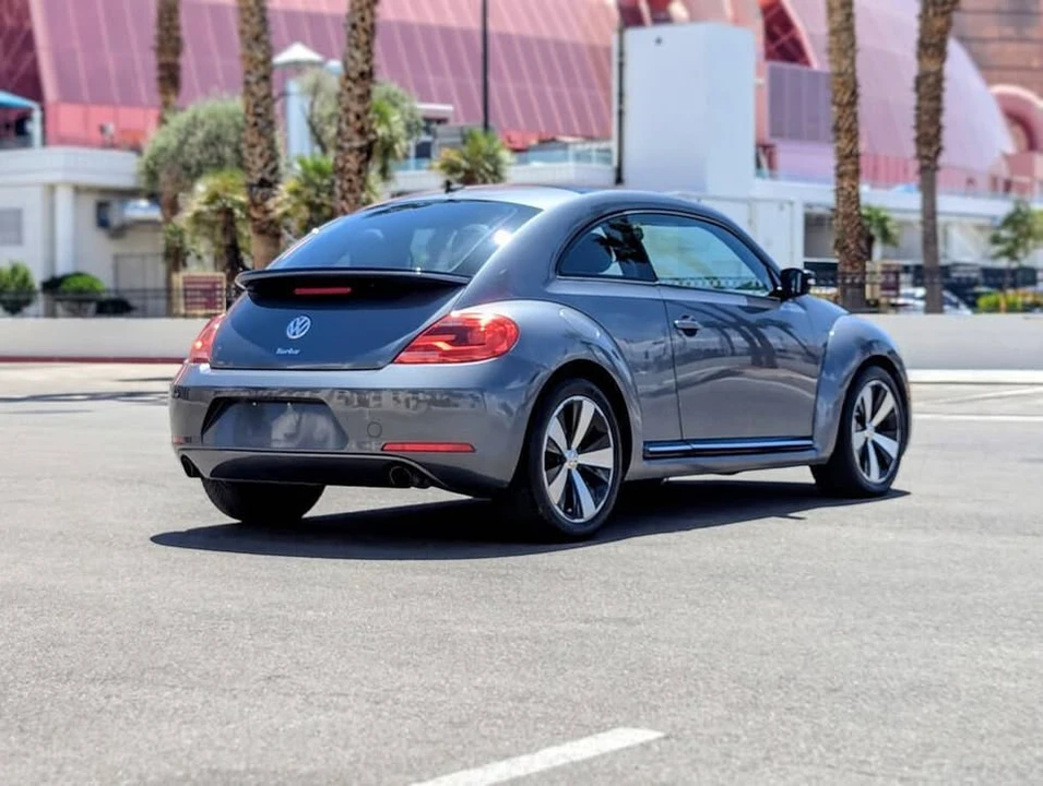 2012 Volkswagen A5 Beetle - Image 3 of 10