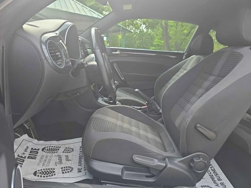 2012 Volkswagen A5 Beetle - Image 11 of 20