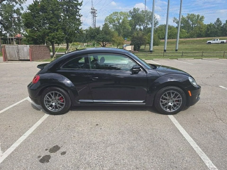 2012 Volkswagen A5 Beetle - Image 4 of 20