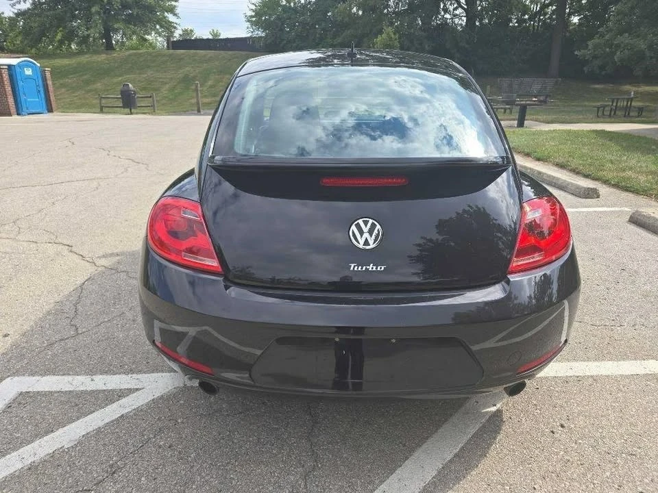 2012 Volkswagen A5 Beetle - Image 6 of 20