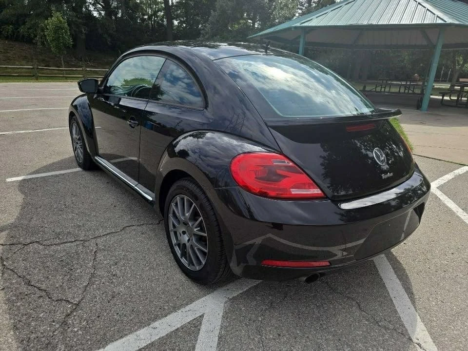 2012 Volkswagen A5 Beetle - Image 7 of 20
