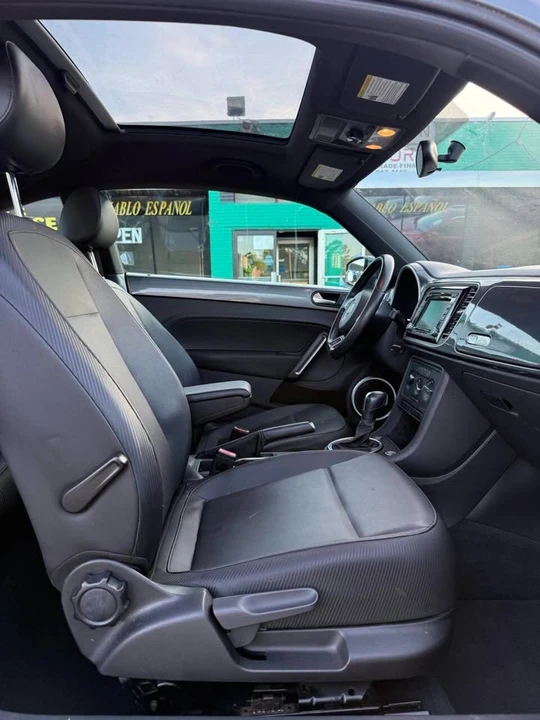 2012 Volkswagen A5 Beetle - Image 16 of 17