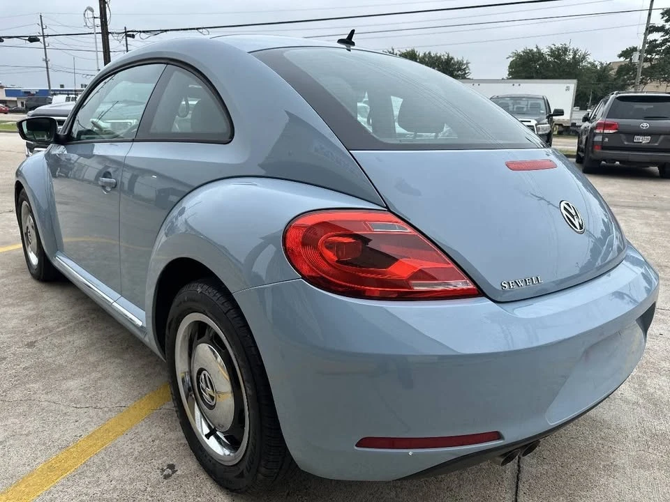 2012 Volkswagen A5 Beetle - Image 7 of 20