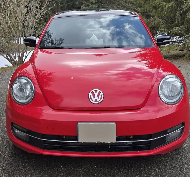 2012 Volkswagen A5 Beetle - Image 2 of 17