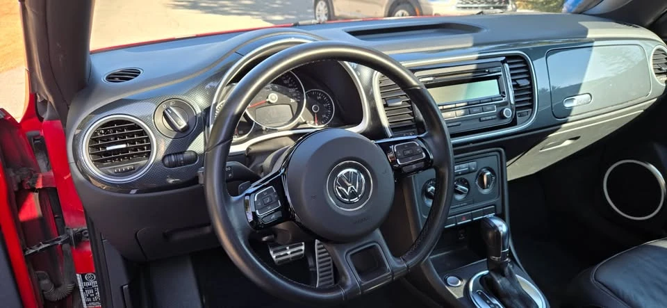 2012 Volkswagen A5 Beetle - Image 16 of 17