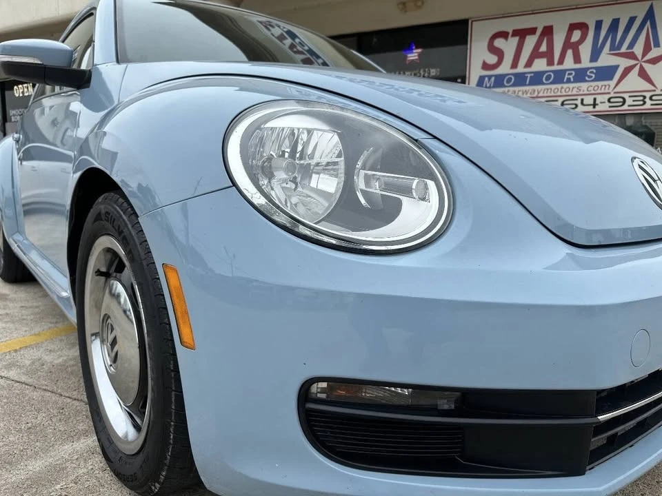 2012 Volkswagen A5 Beetle - Image 9 of 20