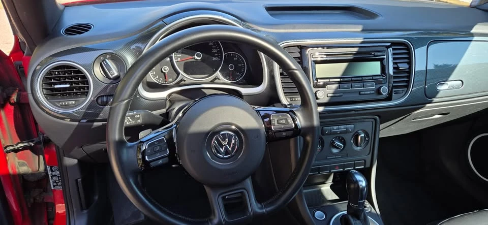 2012 Volkswagen A5 Beetle - Image 14 of 17