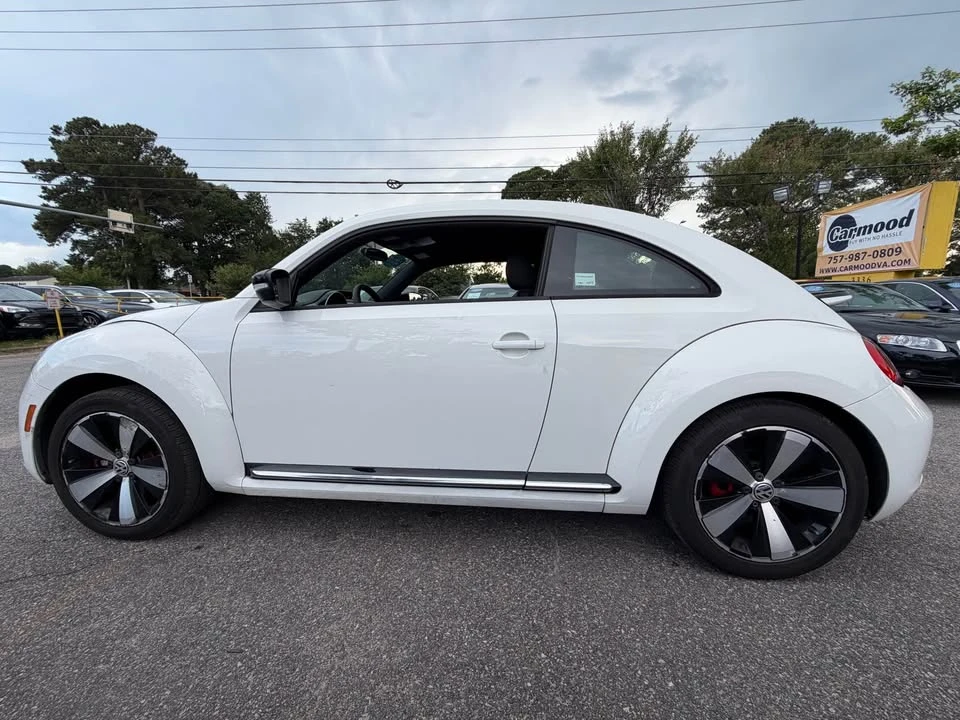 2012 Volkswagen A5 Beetle - Image 8 of 20