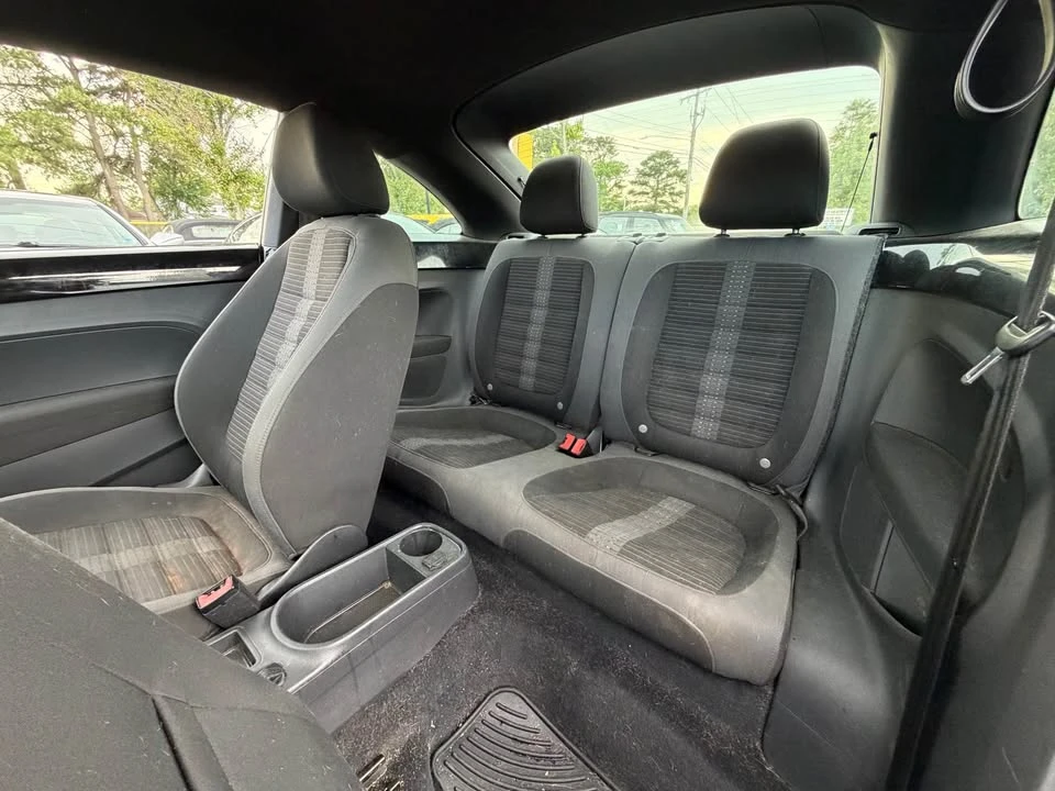 2012 Volkswagen A5 Beetle - Image 18 of 20