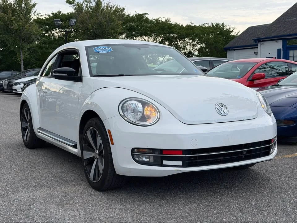 2012 Volkswagen A5 Beetle - Image 3 of 20