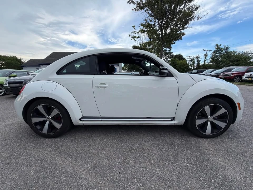 2012 Volkswagen A5 Beetle - Image 4 of 20