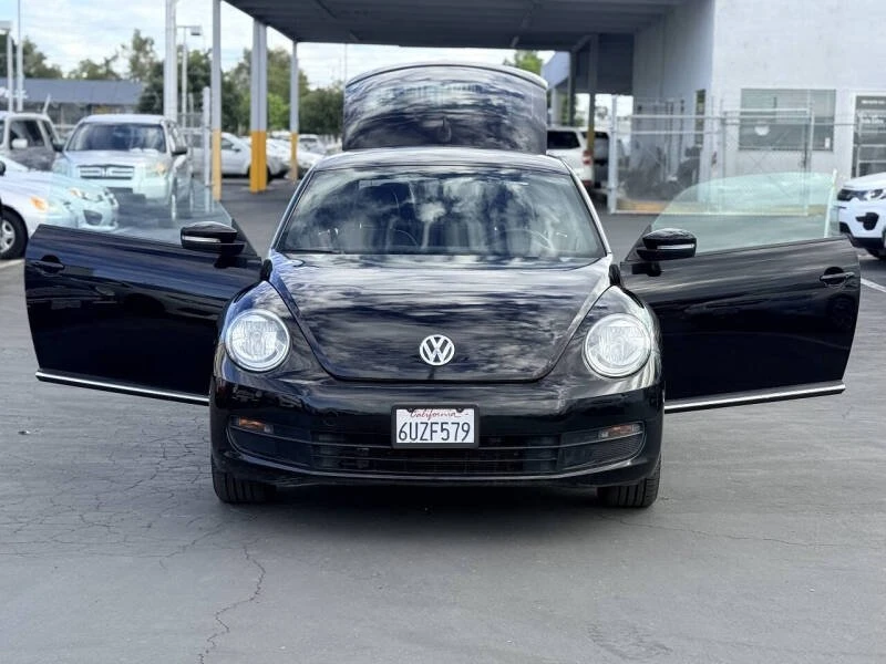 2012 Volkswagen A5 Beetle - Image 2 of 18
