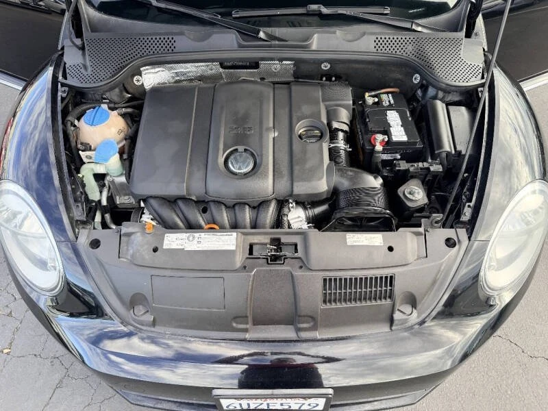 2012 Volkswagen A5 Beetle - Image 17 of 18