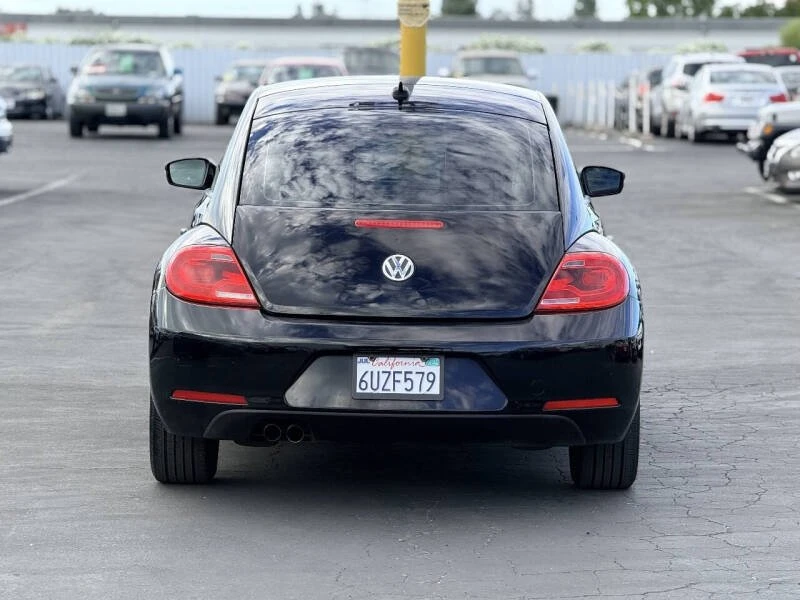 2012 Volkswagen A5 Beetle - Image 8 of 18