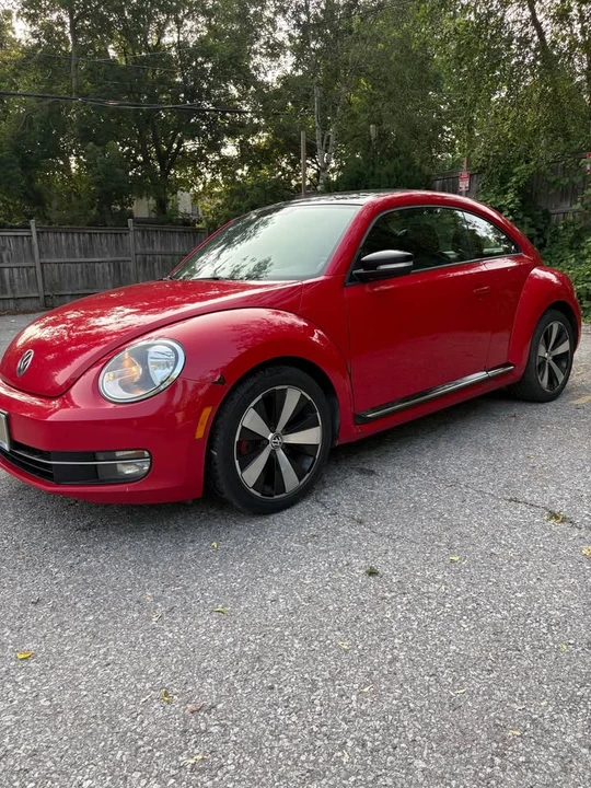 2012 Volkswagen A5 Beetle - Image 7 of 10
