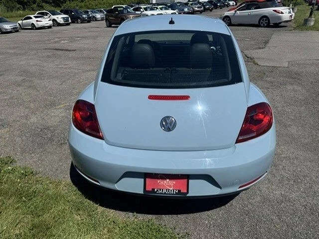 2012 Volkswagen A5 Beetle - Image 6 of 20