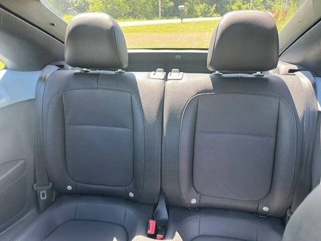 2012 Volkswagen A5 Beetle - Image 10 of 20