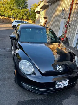 2012 Volkswagen Beetle 1.8T Classic Hatchback 2D