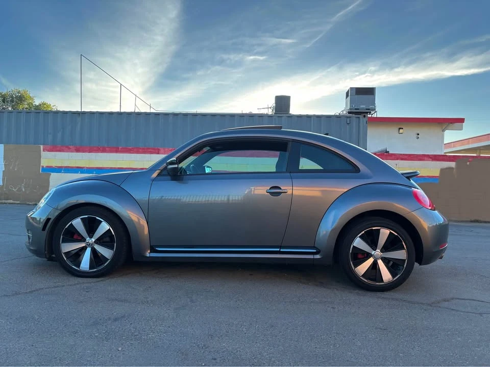 2012 Volkswagen A5 Beetle - Image 2 of 13