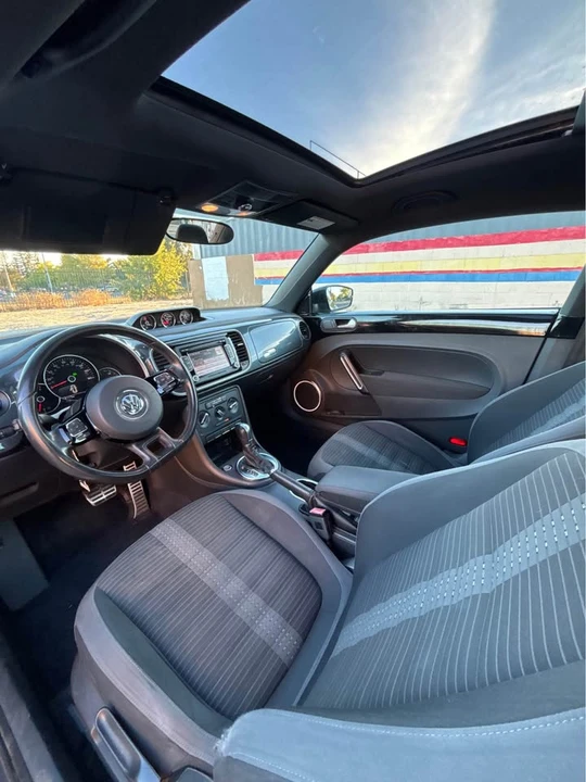 2012 Volkswagen A5 Beetle - Image 9 of 13