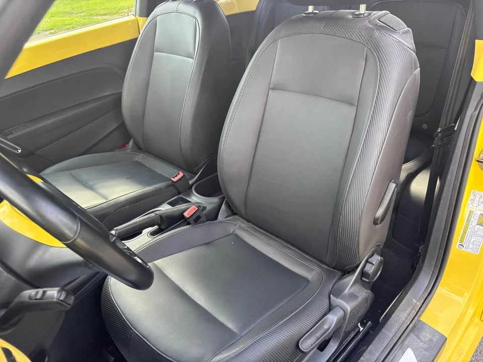 2012 Volkswagen A5 Beetle - Image 12 of 16
