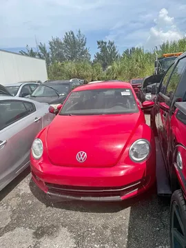 2012 Volkswagen Beetle 1.8T Hatchback 2D