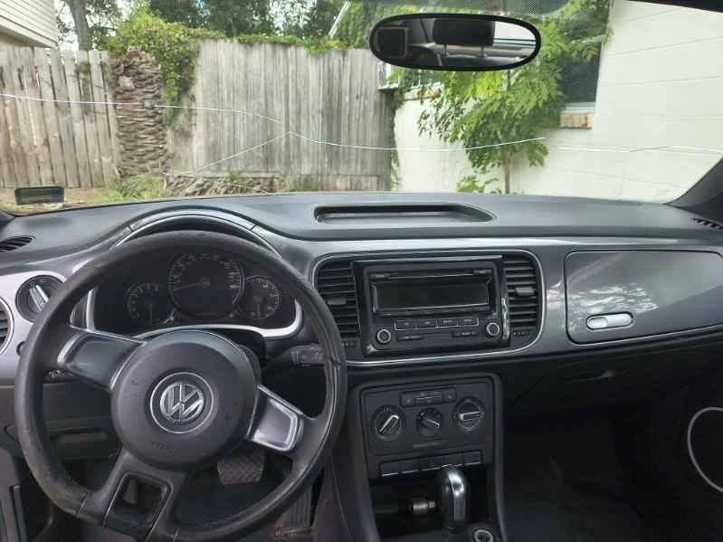2012 Volkswagen A5 Beetle - Image 3 of 5