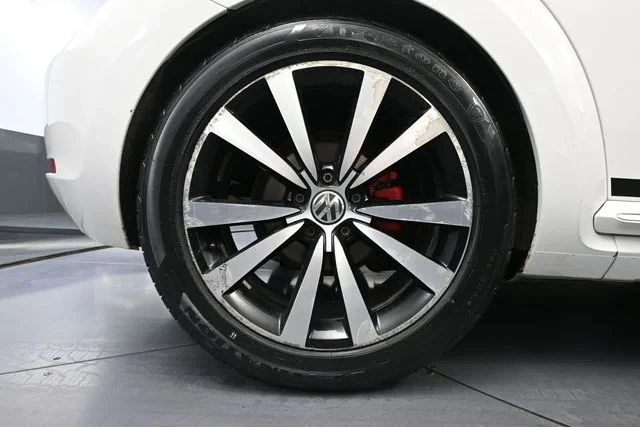 2012 Volkswagen A5 Beetle - Image 13 of 20
