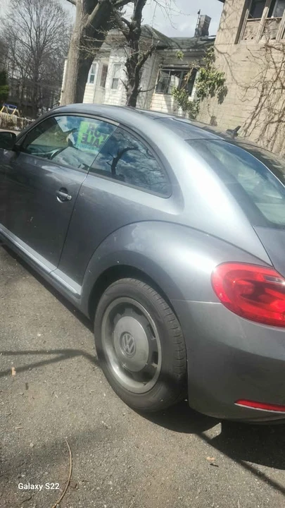 2012 Volkswagen A5 Beetle - Image 8 of 11