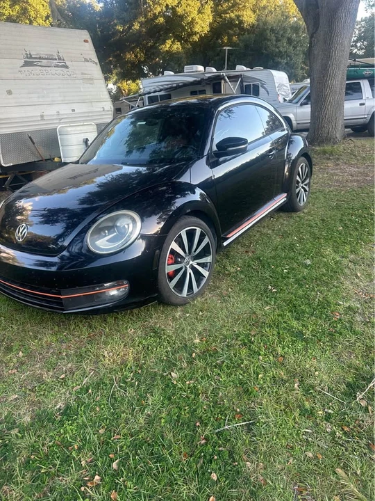 2012 Volkswagen A5 Beetle - Image 2 of 6
