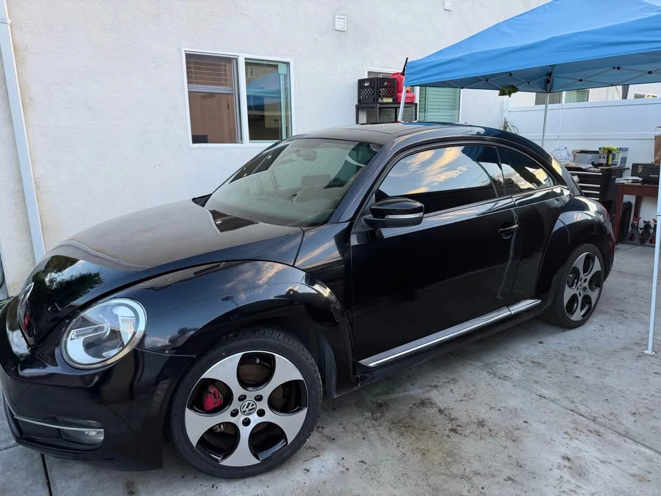 2012 Volkswagen A5 Beetle - Image 5 of 20