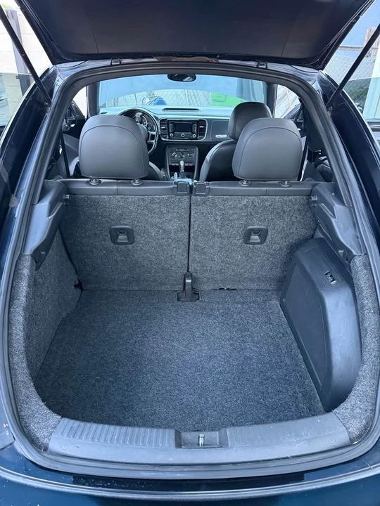 2012 Volkswagen A5 Beetle - Image 12 of 20