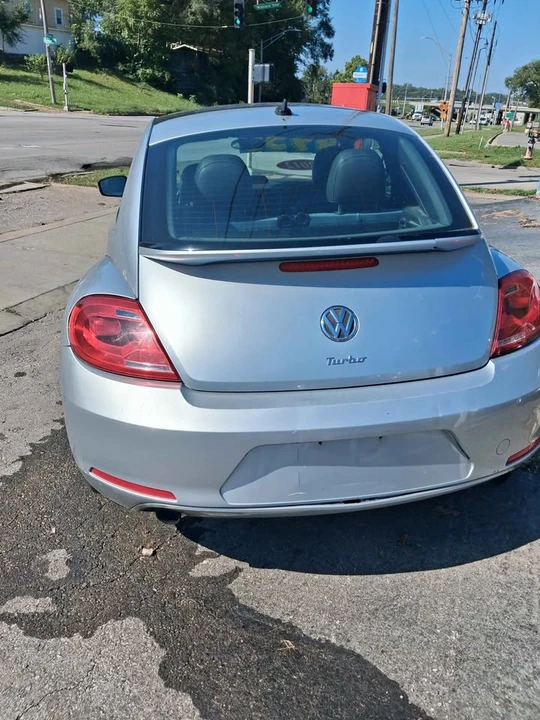 2012 Volkswagen A5 Beetle - Image 4 of 6