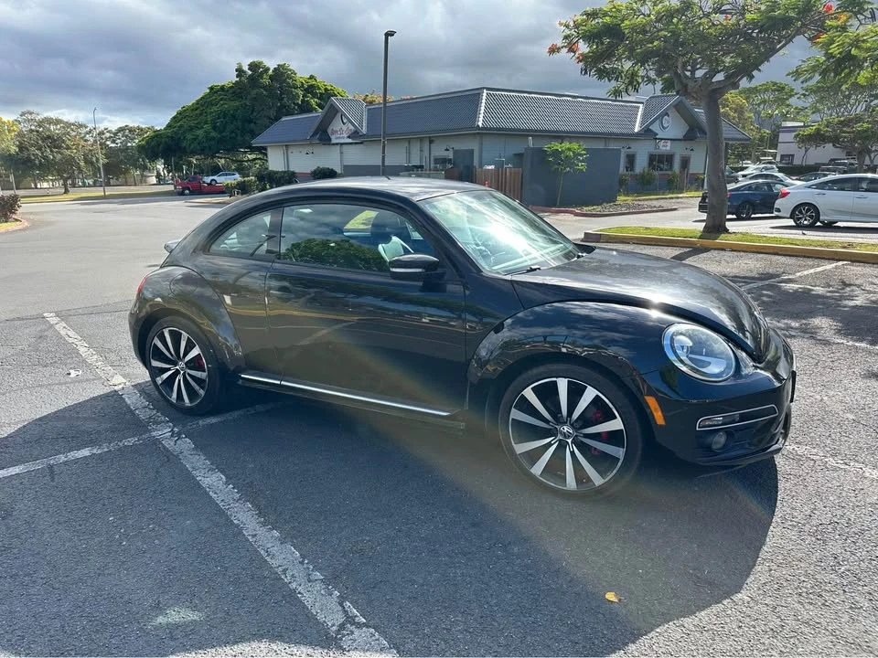 2012 Volkswagen A5 Beetle - Image 9 of 16