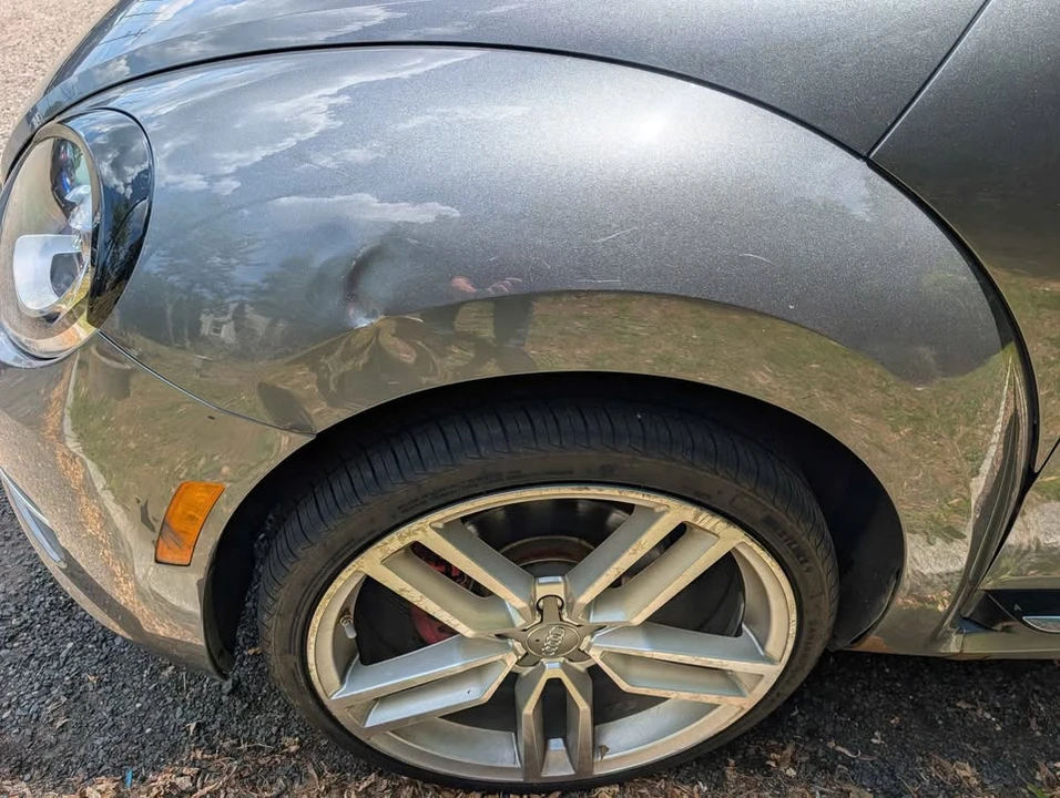 2012 Volkswagen A5 Beetle - Image 8 of 16