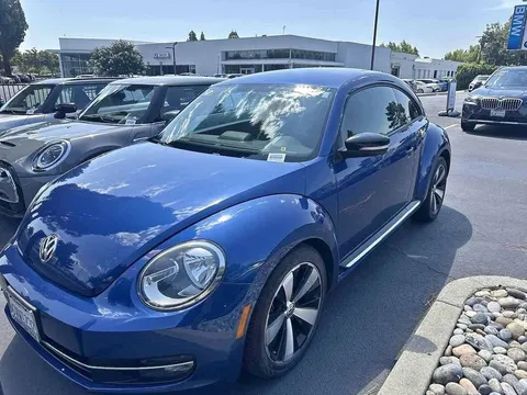 2012 Volkswagen Beetle 2.0T S Hatchback 2D