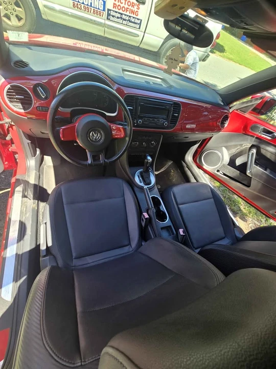 2012 Volkswagen A5 Beetle - Image 8 of 11