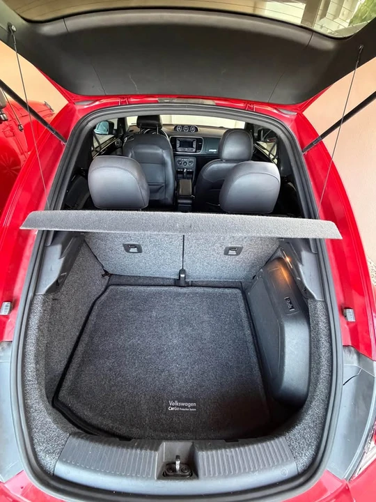 2012 Volkswagen A5 Beetle - Image 8 of 11