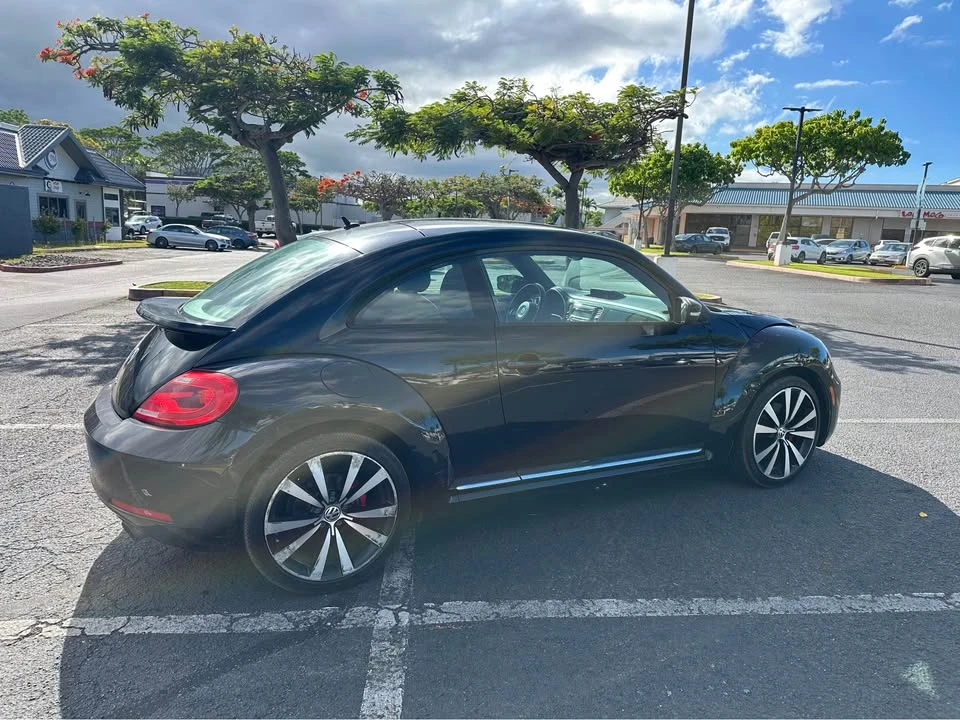 2012 Volkswagen A5 Beetle - Image 10 of 17