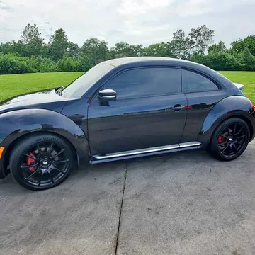 2012 Volkswagen Beetle 2.0T Turbo Hatchback