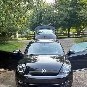 2012 Volkswagen Beetle 2.0T Turbo Hatchback 2D